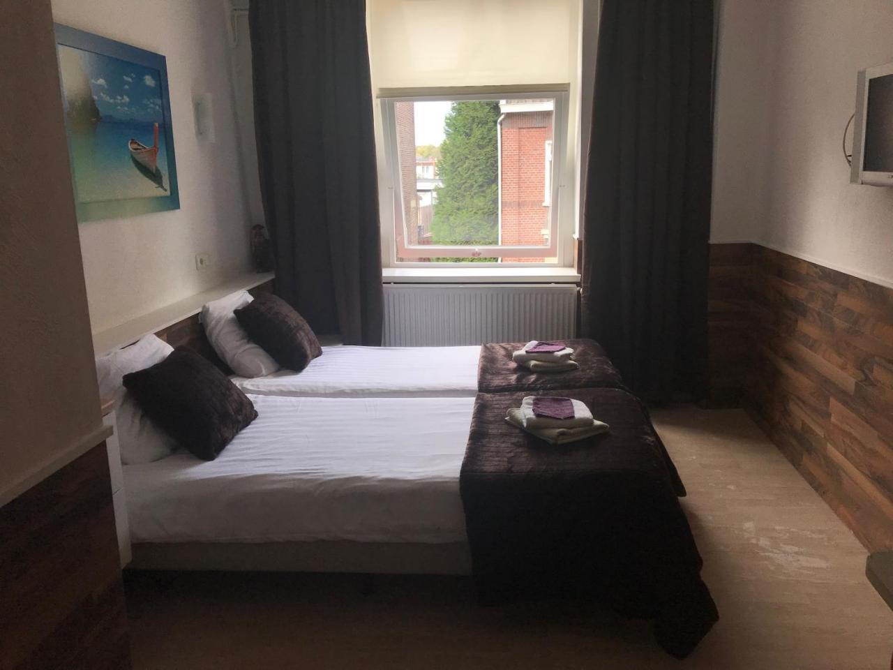 De Zevende Hemel Hotel Керкраде Екстериор снимка
